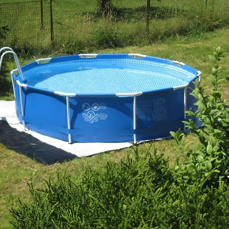Pod Ostasi By Interhome Police nad Metují