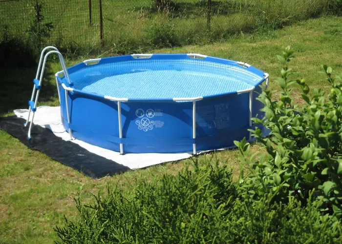 Pod Ostasi By Interhome Police nad Metují